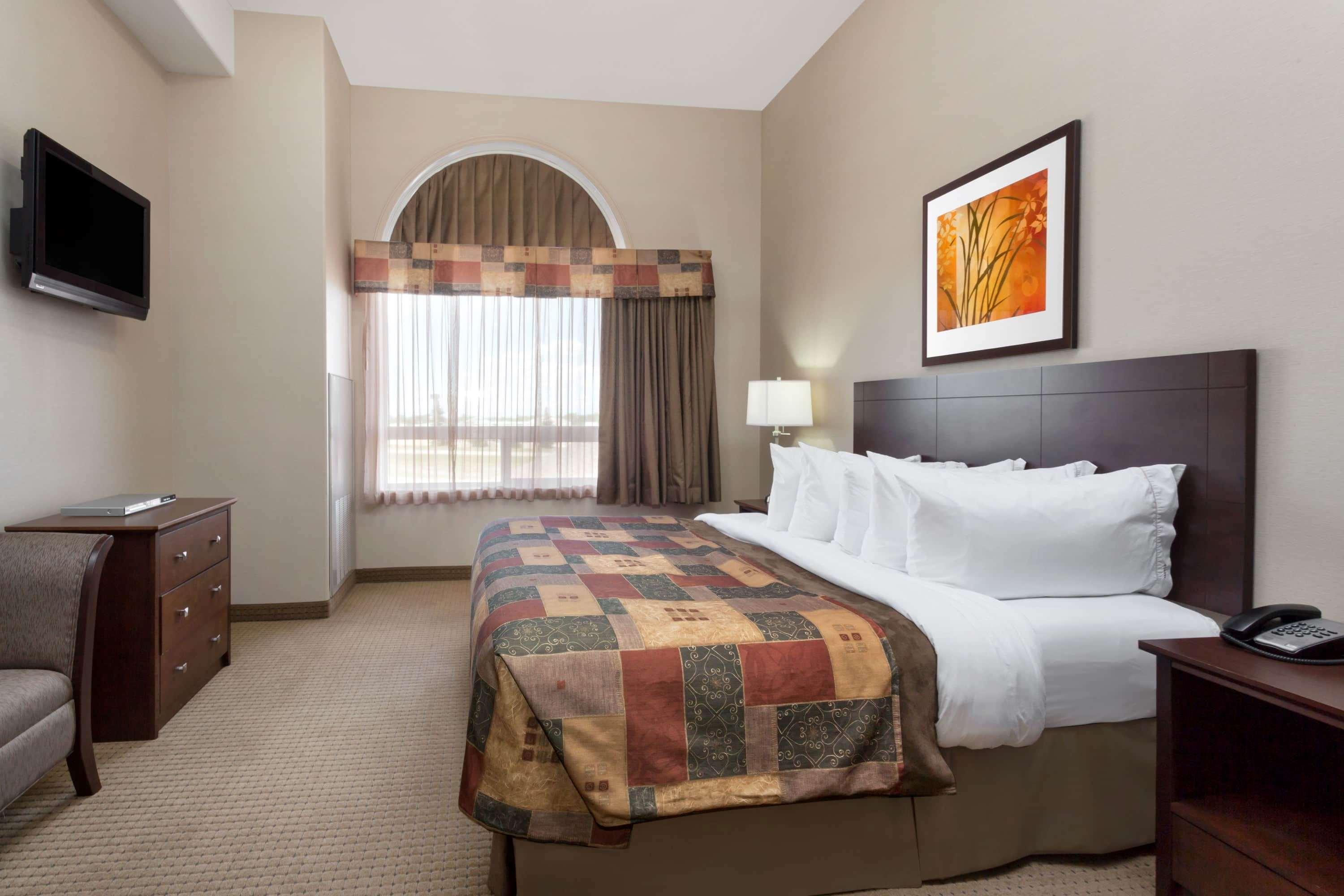 Ramada By Wyndham Weyburn Hotel Kültér fotó