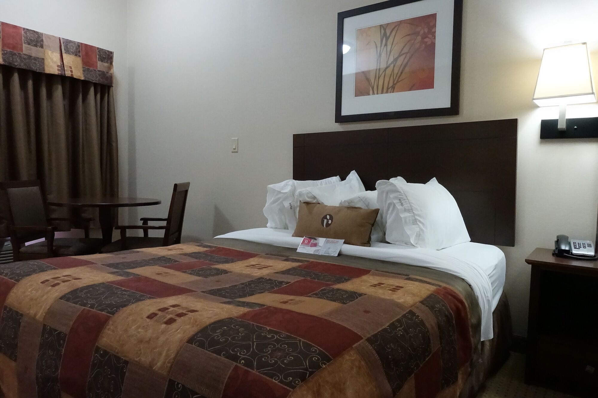 Ramada By Wyndham Weyburn Hotel Kültér fotó